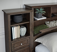 1374 Bookcase Pier
